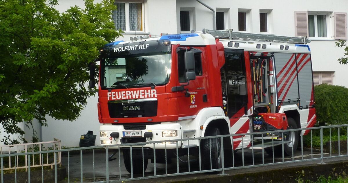 ENr-26 01.08.2016 07:19 Uhr – Kellaweg >> Wasser im Keller