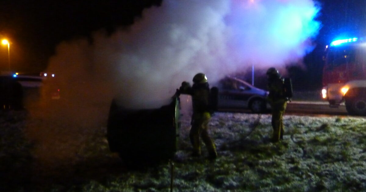 ENr-13 18.02.2018 03:51 Uhr – Lerchenstraße >> Containerbrand