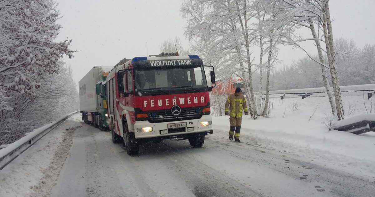 ENr-8 – 9 10.01.2019 10:15 Uhr – Wolfurt>> zwei Einsatzstellen