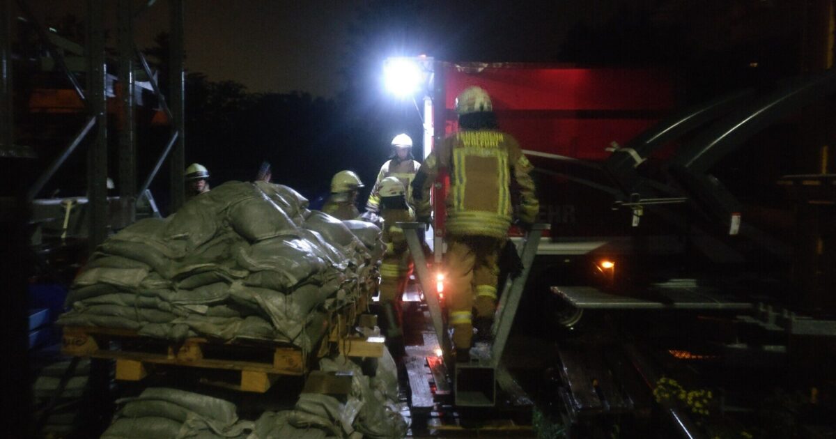 ENr-54 20.08.2019 21:30 Uhr – Bildsteinerstraße >> Straße überflutet