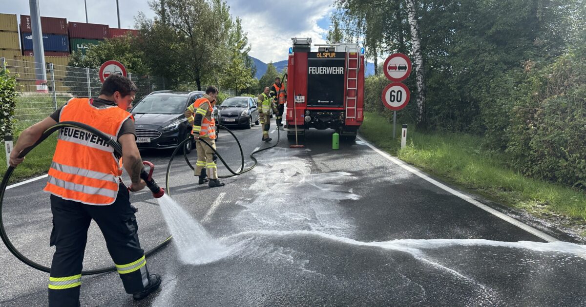 Einsatz-Nr. 092 | 05.09.2025 | 14:30 Uhr – Senderstraße >> Ölspur
