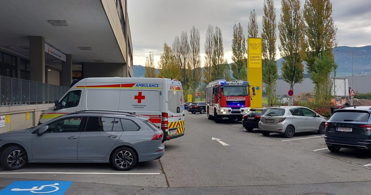 Einsatz-Nr. 105 | 21.10.2025 | 09:25 Uhr – Senderstraße >> Liftbefreiung