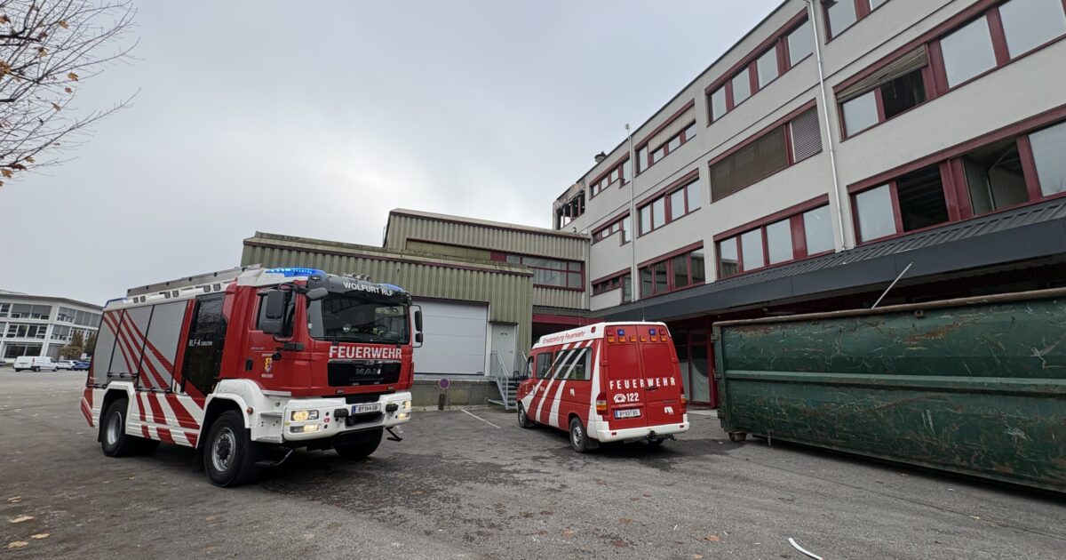 Einsatz-Nr. 111 | 07.11.2025 | 11:06 Uhr – Holzriedstraße >> BMA hat ausgelöst