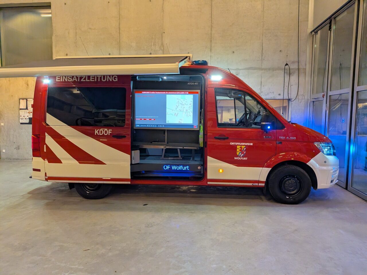 KDOF Außenarbeitsplatz mit Markise